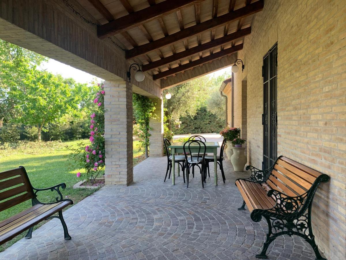 Guest House Vagamondo Fano Exteriör bild